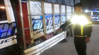 Kecelakaan di Simpang 3 Exit Tol Tembelang, Warga Alami Luka Parah Tertusuk Besi