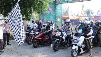 Ansor Jombang Kampanyekan Safety Riding dan Ziarah Ulama Bersama Abah Warsubi
