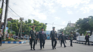 Peringatan Hari Bhayangkara ke-79 di Alun-alun Jombang, Ini Pesan Abah Warsubi