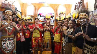 Ketua Dekranasda Jombang Hadiri HUT ke-45 Dekranas, Tegaskan Komitmen UMKM Naik Kelas