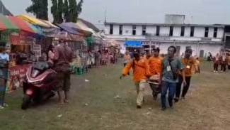 Cuaca Ekstrem, Puluhan Pelajar Pingsan saat Gerak Jalan HUT RI di Mojoagung Jombang