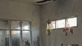 Mas Heli Terenyuh Melihat Kondisi SMP Arjuno Kota Batu