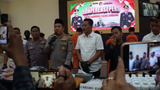 Polres Jombang Ungkap 10 Kasus Narkoba dalam Operasi Tumpas 2025, 13 Pelaku Ditangkap
