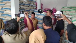 Beras Premium di Jombang Tidak Langka, Harga Naik Rp1.000 per Kilo
