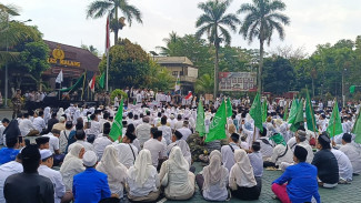 Ribuan Santri di Kabupaten Malang Unjuk Rasa Kecam Narasi Negatif Trans7