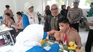 Ribuan Pelajar MAN 1 Jombang Ikuti Program Cek Kesehatan Gratis