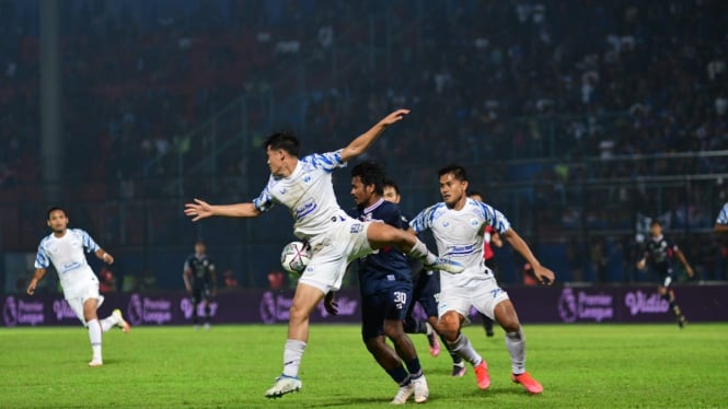 Arema FC Vs PSIS Semarang di Stadion Kanjuruhan