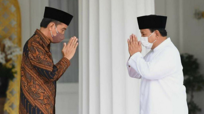 Umbar Pujian ke Jokowi, Prabowo Dinilai Lakukan Hal Biasa