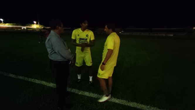Latihan Arema FC diwarnai insiden mati lampu
