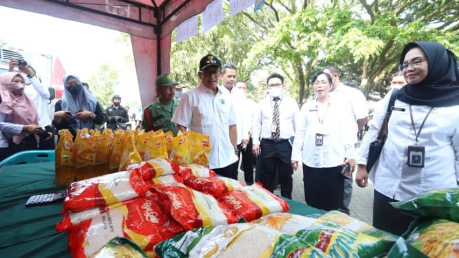 Wali Kota Malang, Sutiaji di operasi pasar