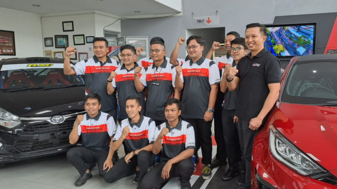Tim Kartika Sari motorsport Malang