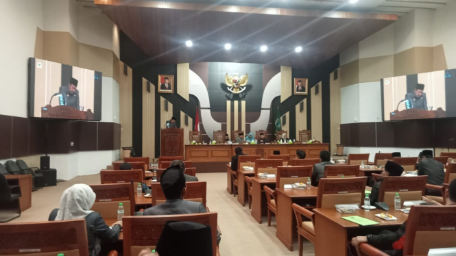 Rapat Paripurna Internal DPRD Kabupaten Pasuruan