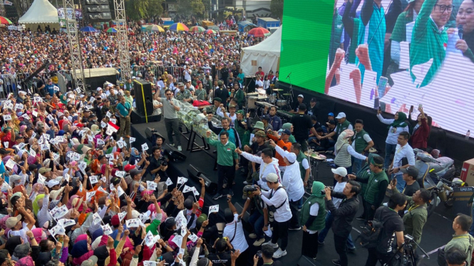 Cak Imin disambut ratusan ribu warga di Kota Malang.