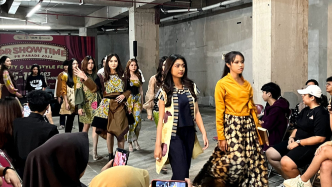 Fashion Show dan Photography Contest BINUS Malang
