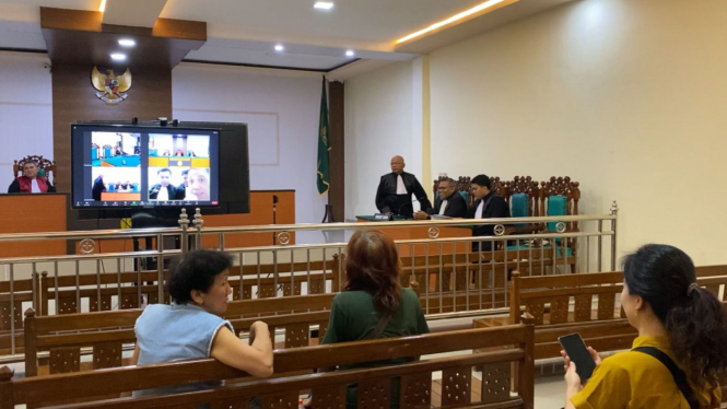 Sidang Tuntutan Kasus Cincin Kawin di Jombang