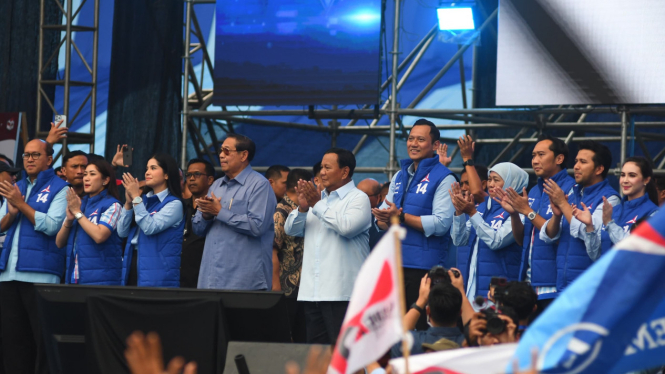 Prabowo dalam Kampanye akbar Partai Demokrat di Malang