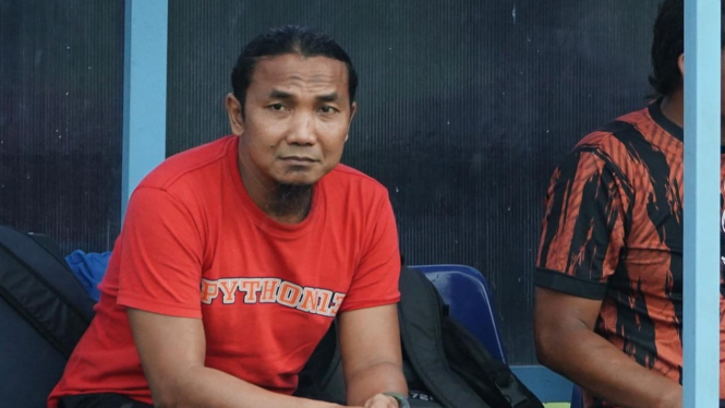 Pelatih kiper Arema FC, Agung Prasetyo.