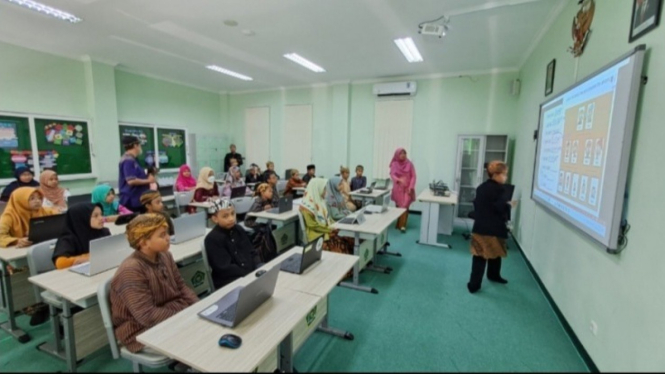 Penerapan digitalisasi di MTsN 1 Kota Malang, Jawa Timur