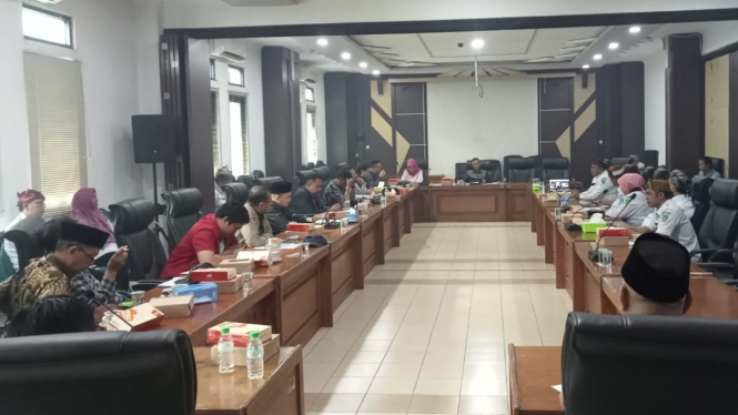 Rapat hearing antara Baperjakat dengan DPRD Kabupaten Pasuruan.