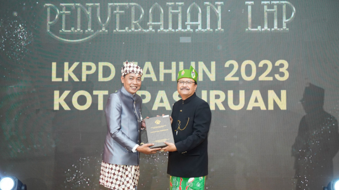 Wali Kota Pasuruan Saifullah Yusuf terima WTP dari BPK RI