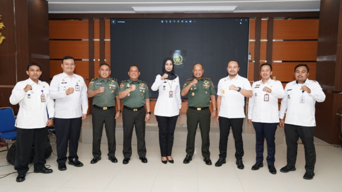 Kunjungan Kantor Imigrasi Malang ke Divisi Infanteri 2 Kostrad