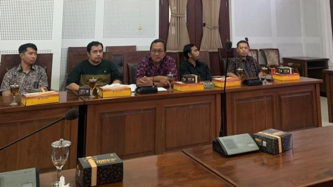 Saat warga Perumahan Sigura-Gura Residence mengadu ke DPRD Kota Malang
