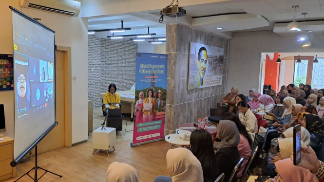 SheConnect Champion Indosat di Malang