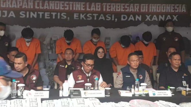 Polisi membongkar pabrik narkoba terbesar di Indonesia