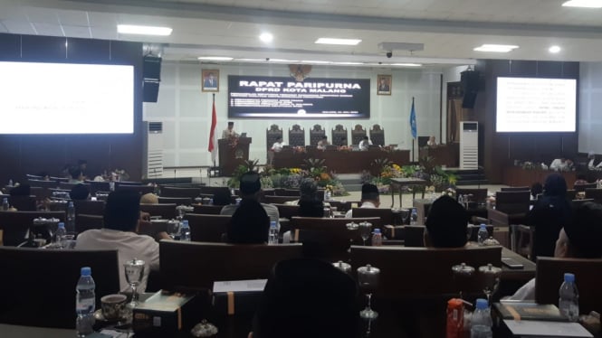 Paripurna pengesahan Perda Pesantren di DPRD Kota Malang