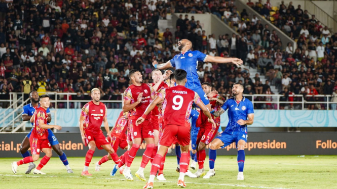 Laga Arema FC Vs Persis Solo