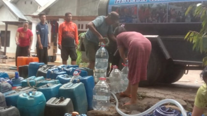 BPBD salurkan air bersih ke wilayah yang terdampak kekeringan