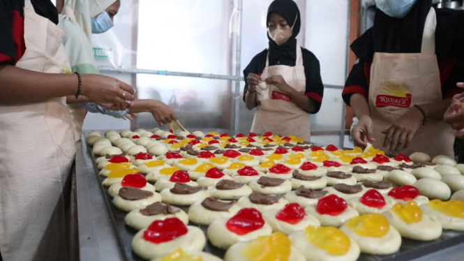 Berbagai macam kuliner berbahan dasar buah salak.