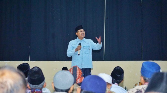 Gus Ipul tasyakuran bersama Ketua RT/RW se-Kota Pasuruan