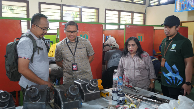 Kadindik Jatim saat memberikan dukungan.