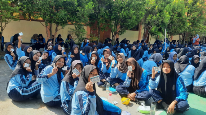 Aksi bergizi di SMA Negeri Plandaan Jombang