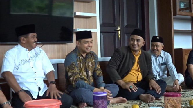 Gus Hans, bakal calon Wakil Gubernur saat sambang ke Pasuruan