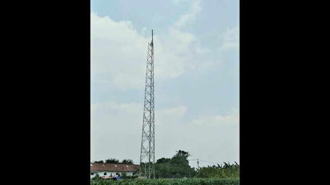 Bangunan tower yang hampir rampung