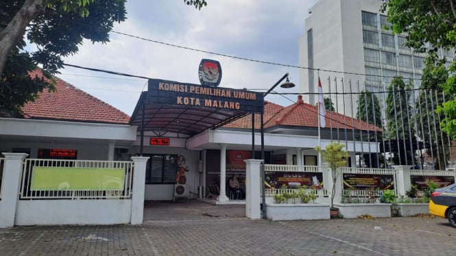 Kantor KPU Kota Malang.