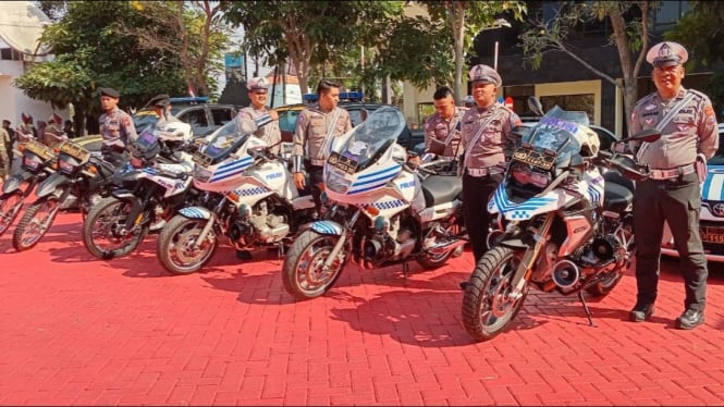 Apel pasukan Operasi Zebra di Mapolres Batu