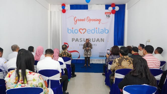 Pjs Wali Kota Pasuruan, saat meresmikan Klinik Biomedilab