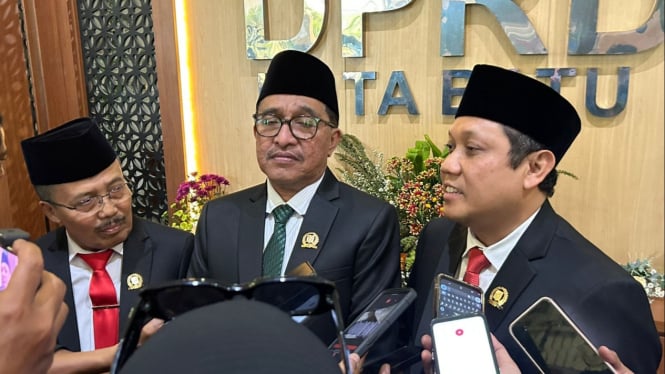 Tiga pimpinan DPRD Kota Batu periode 2024-2029.