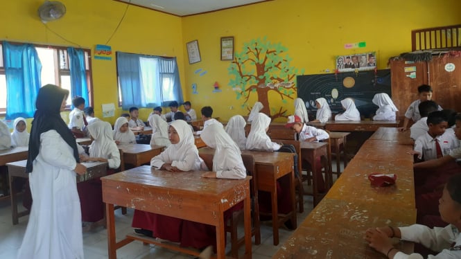 Suasana pembelajaran sekolah di Jombang.