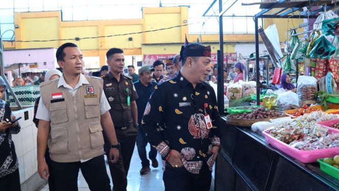 Satgas Pangan Polres Malang sidak di Pasar Tumpang