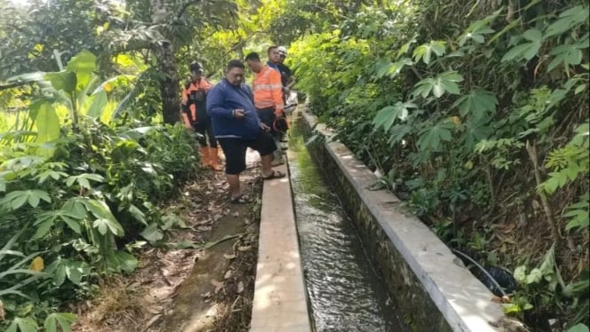 Upaya pencarian balita hilang di Jombang