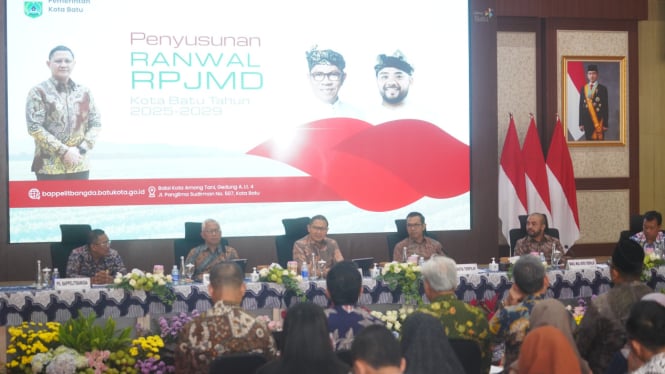 Simposium program Nawa Bhakti Kota Batu