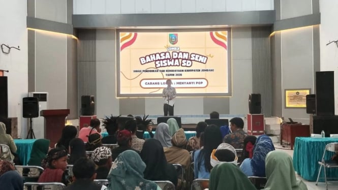 Lomba bahasa dan kesenian di Jombang