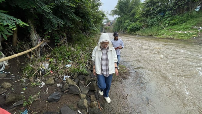 Ketua DPRD Kota Malang tinjau plengsengan di Kedungkandang