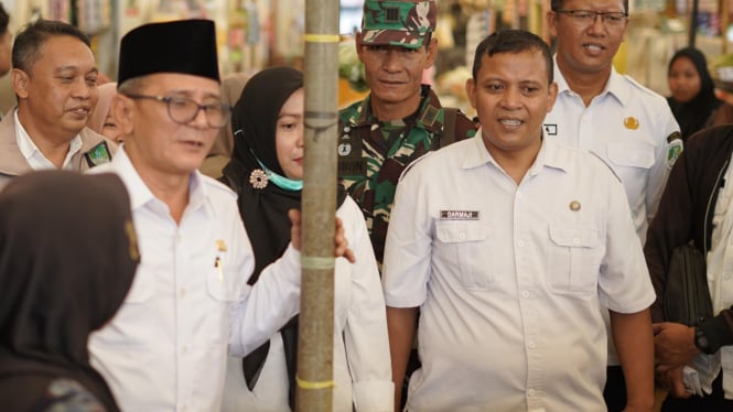 Wakil Bupati Pasuruan melakukan sidak di Pasar Ngempit