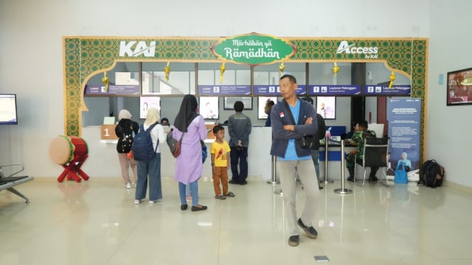 Suasana lebaran di Stasiun Malang