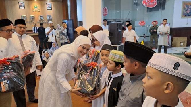 Ketua DPRD Kota Malang berikan santunan ke anak yatim